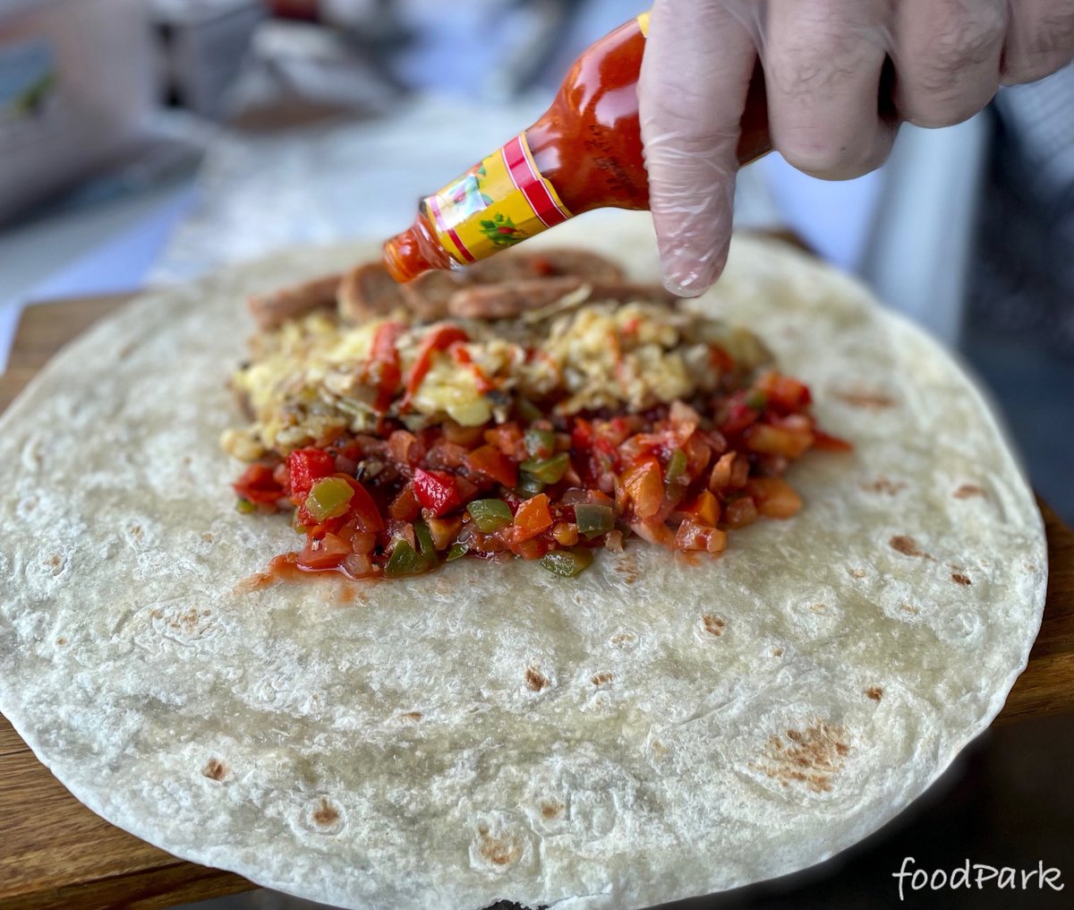 @vg_coffee are back <a href="/theUL/">Cambridge University Library</a> as usual this week serving up their delicious plant-powered food &amp; #coffee - with the breakfast burrito, falafel wrap and the BLT + SLT bagels 🥯 on the menu this week.

📍All week, 10am-4pm, West Road, #Cambridge University Library 

📸 <a href="/foodpark_cam/">foodPark®</a>