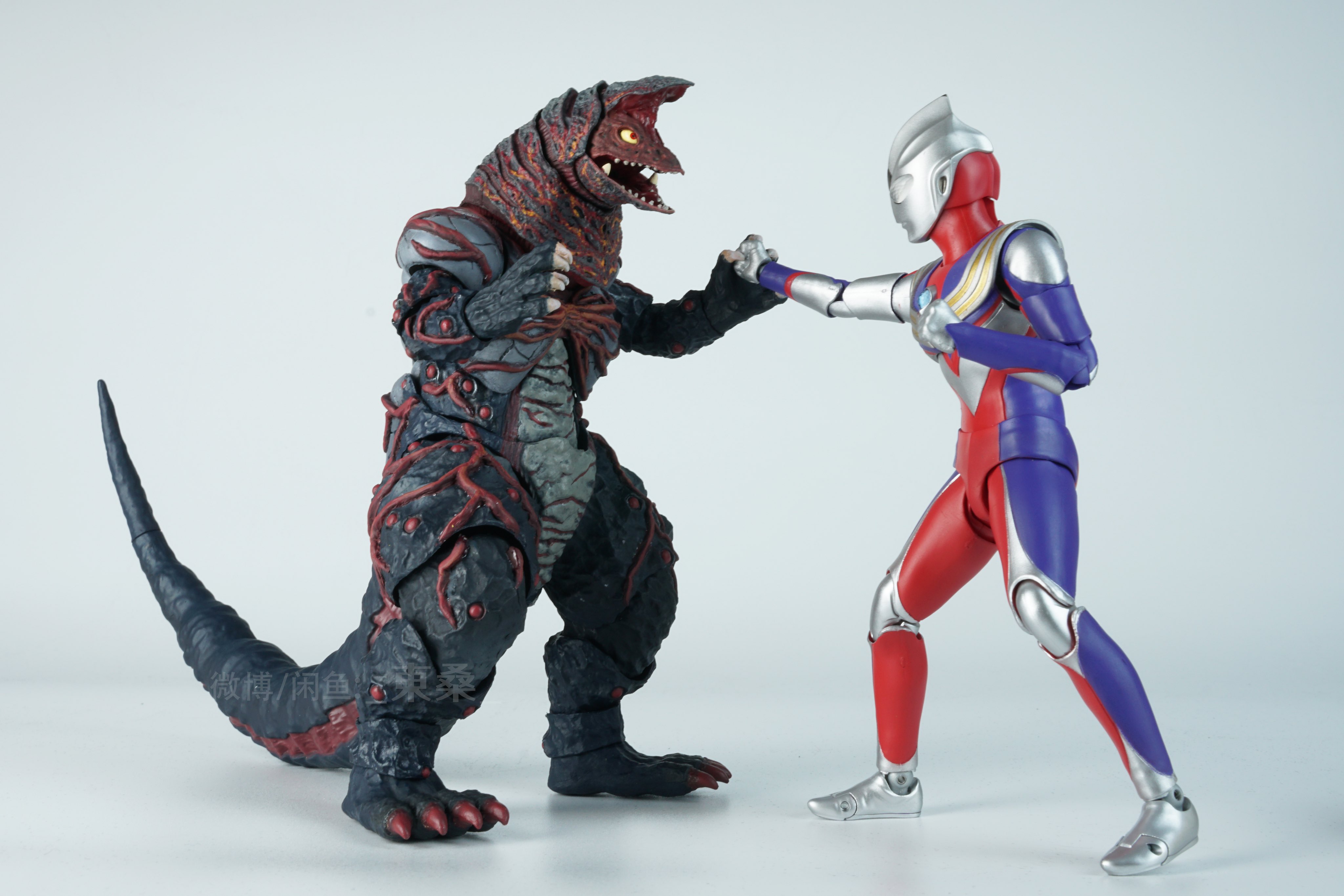 未開封　SGS ウルトラマンティガ vsゴルザ(強化) 未開封 SGS ウルトラマンティガ vsゴルザ(強化)