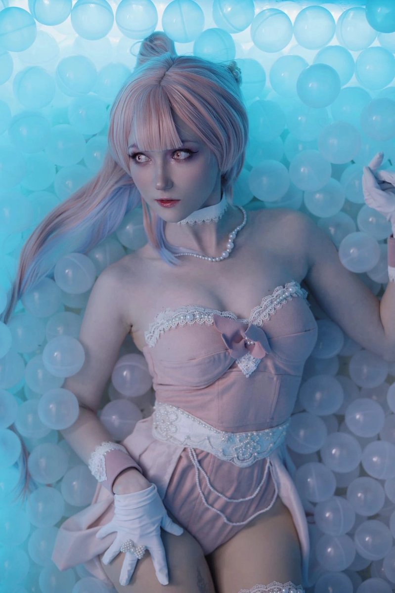 Erodaicon_cos's tweet photo. Happy birthday Kokomi 🌊🤍

 🤍

Ph: @AlfElbarto 
Edit: @Erodaicon_cos 

#Genshin_Impact #GenshinImpact #GenshinImpactcosplay #cosplay #Kokomi  #原神 https://t.co/7scIrP8hpv