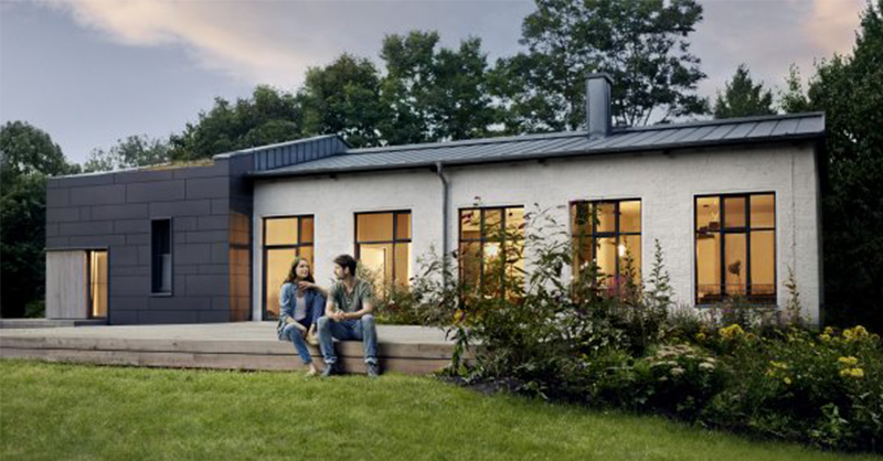 vznrw_energie's tweet photo. Gute Nachrichten: Der Stopp der @KfW-#Fördergelder für energetische Gebäude-#Sanierungen wird aufgehoben 🥳 Ab nächster Woche sollen wieder Anträge für Einzelmaßnahmen oder für die komplette Aufwertung zum #Effizienzhaus möglich sein ✅ Für Neubauten gilt der Stopp weiterhin ⬇