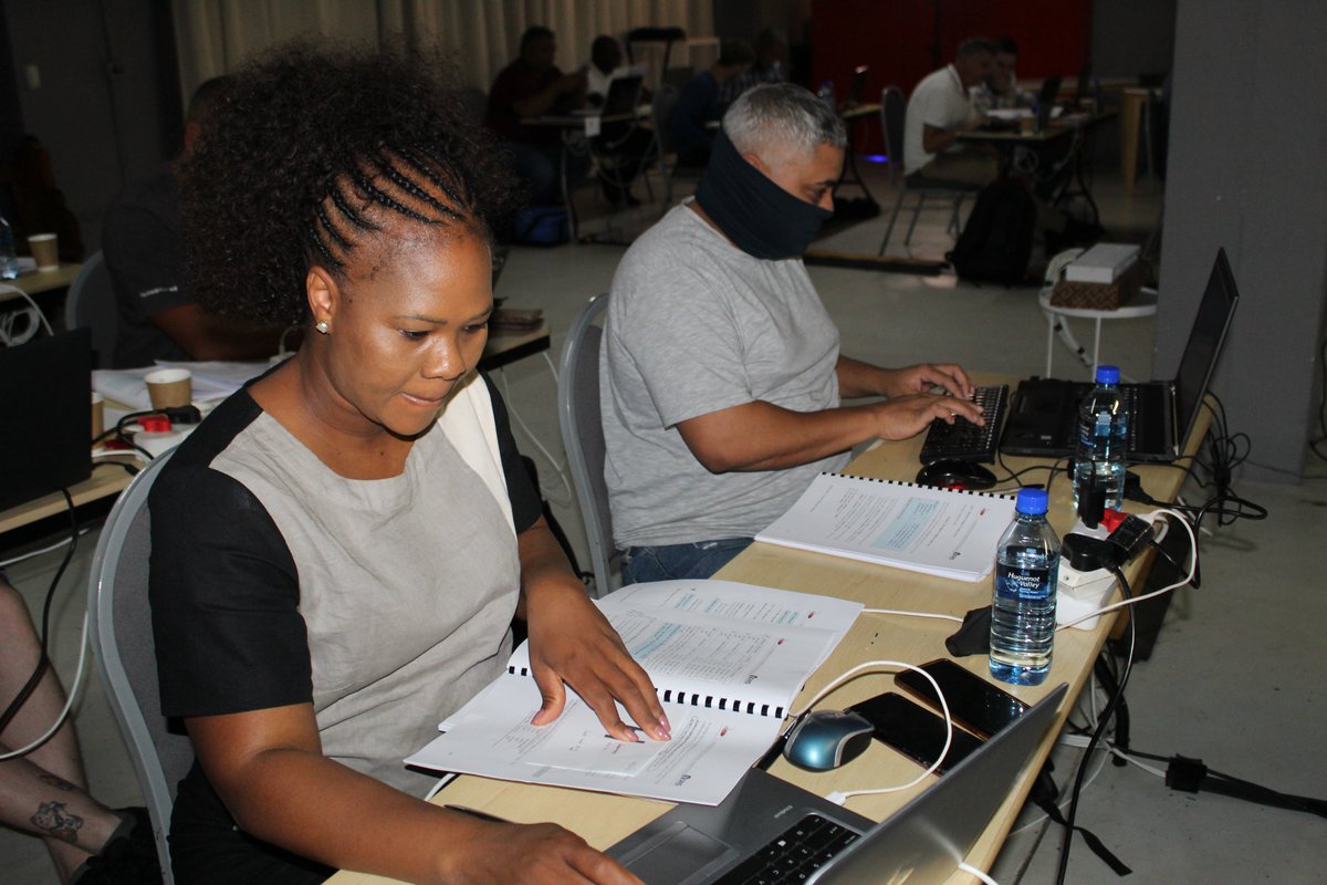 dns_business's tweet photo. Day 2 - our attendees are head down in #labwork at the #introDNStraining here in Cape Town, we're honoured to be joined by reps from @dotZADNA @vanillainternet @registerdomainssa @Africa2Lead @ZA_CR https://t.co/x1Gu3U73Ro