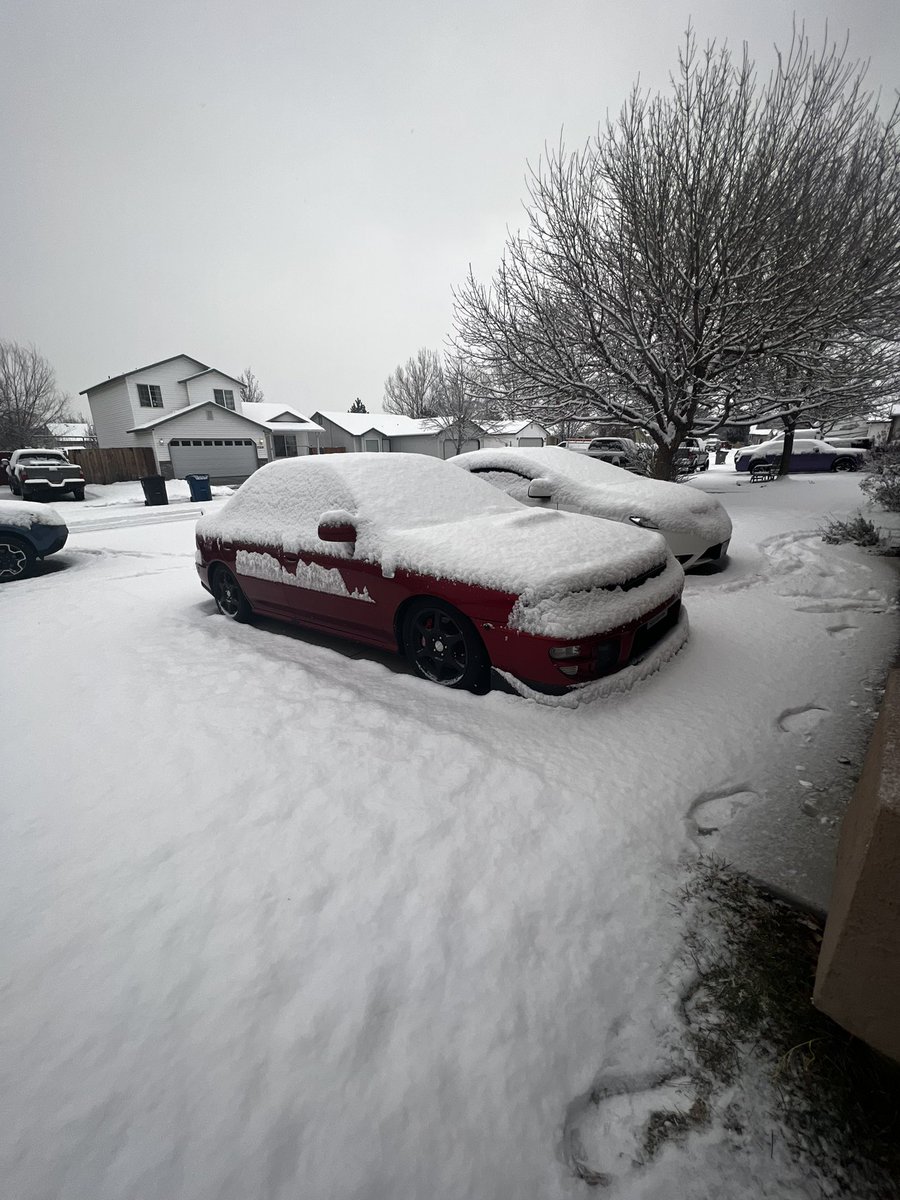 xaycob's tweet image. I was actually gonna drive it today:/