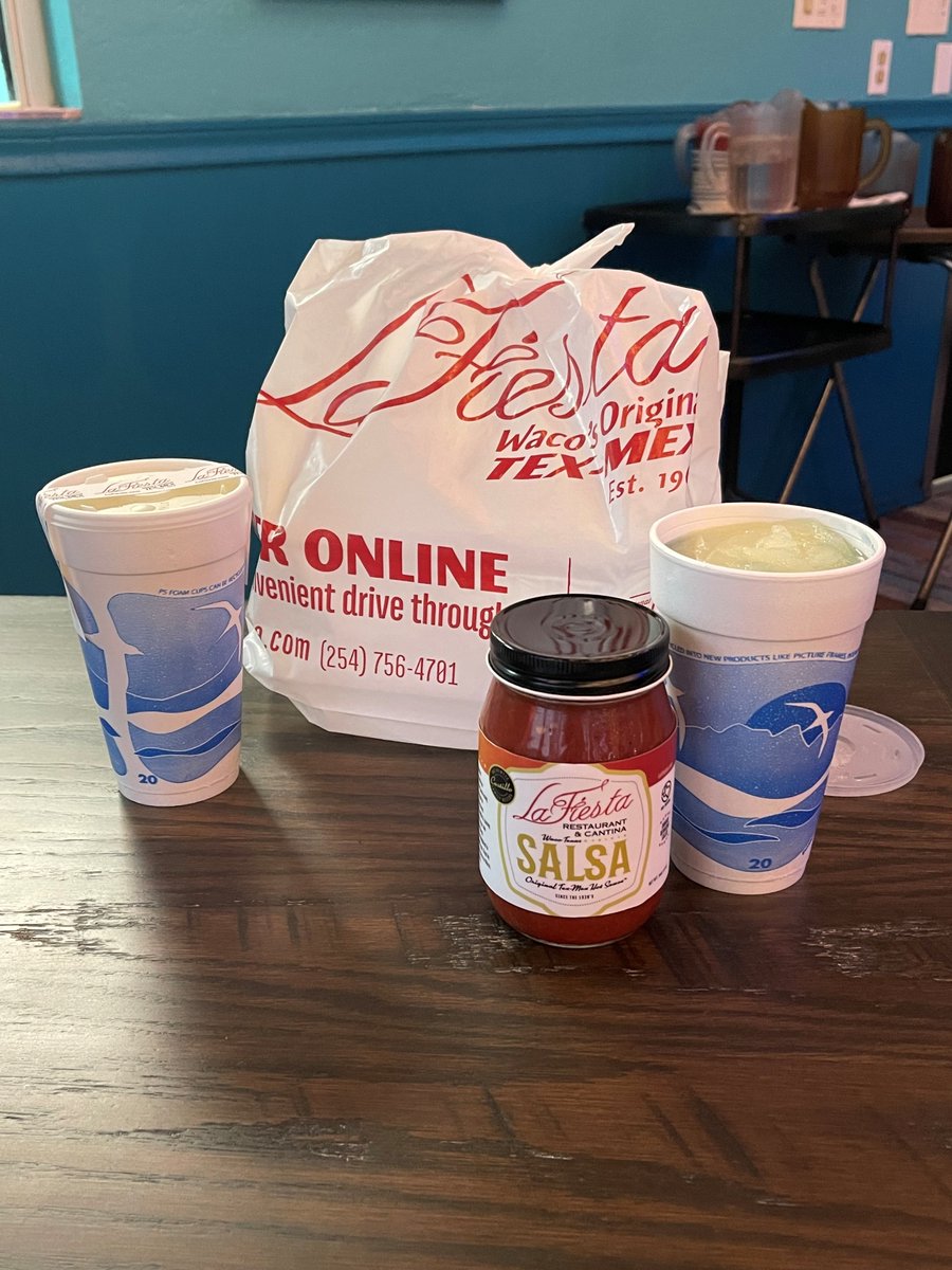 LaFiestaTX's tweet photo. It's easy to get your La Fiesta fix with our drive thru! We'll see you soon 👀

#WacoTX | #WacoFood | #WacoRestaurants | #KnowWaco https://t.co/P8l192Q2I7