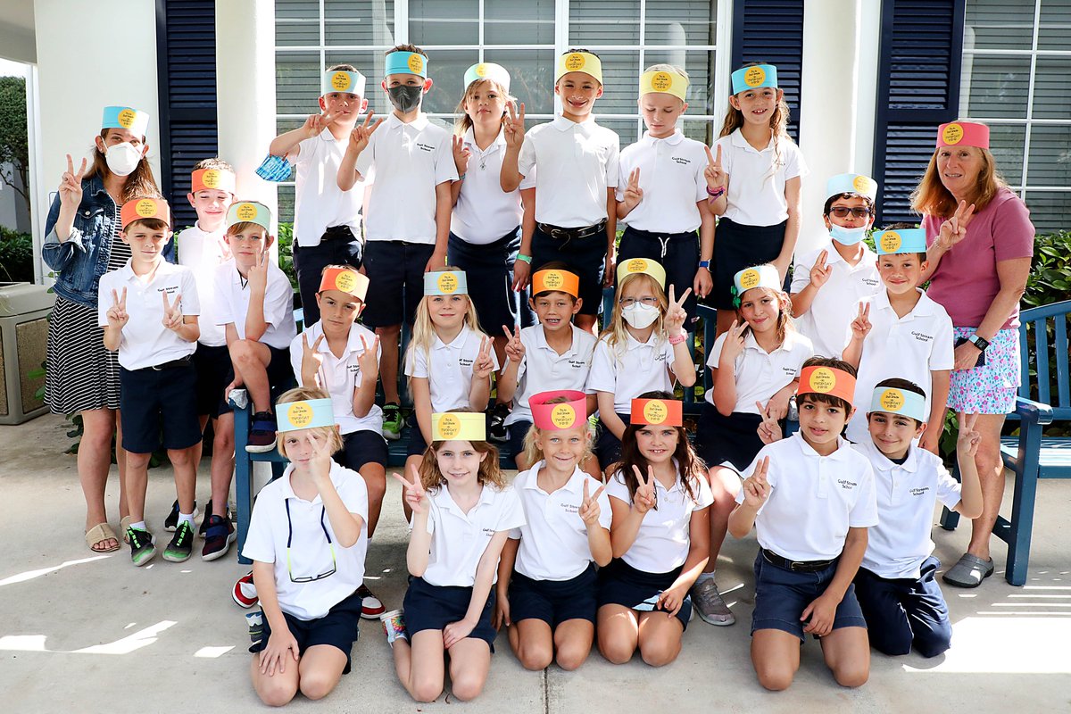 GSSstingrays's tweet photo. Grade 2 made sure not to miss out on celebrating the coolest date of the decade! Grade 2 celebrated TWOSDAY with paper crowns that read, "I'm in 2nd Grade on TWOS-DAY 2/2/22."
#gulfstreamschool #twosday #TwoTwoTwentyTwo #privateschool #independentschool #elementaryschool https://t.co/7v2kM511r3
