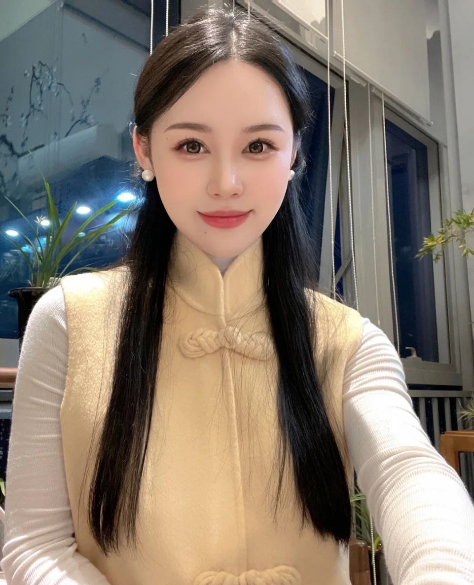 Jennife254698's tweet image. I finally have my own tea room, I am in a beautiful mood