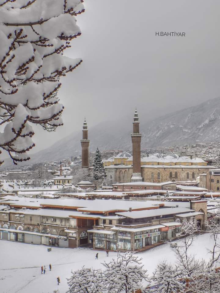 Değerimiz;
ürettiğimiz kadar
ama dünyalık ama ukbalık...