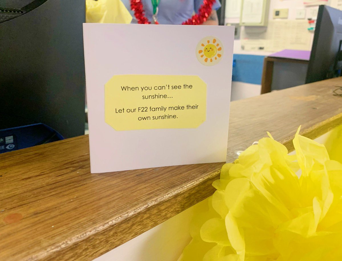F22Ward's tweet photo. Today is Sunshine ☀️ Day on the ward, sprinkling a little bit of sunshine with lovely little treats, sunshine badges &amp; cards for all the staff. A little reminder of how talented &amp; appreciated our staff are ⭐️ @SWBNUH @kindnessinNUH @NUHSurgery @SharedGovNUH https://t.co/tJjcJjvbv5
