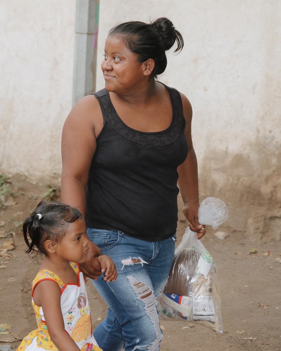 TrailheadInt's tweet photo. 220 families in Masaya, Nicaragua, received food security from Trailhead Rapid Food Relief last weekend! 

#FoodRelief #Nicaragua #FoodSecurity https://t.co/cxDfOR1vJJ