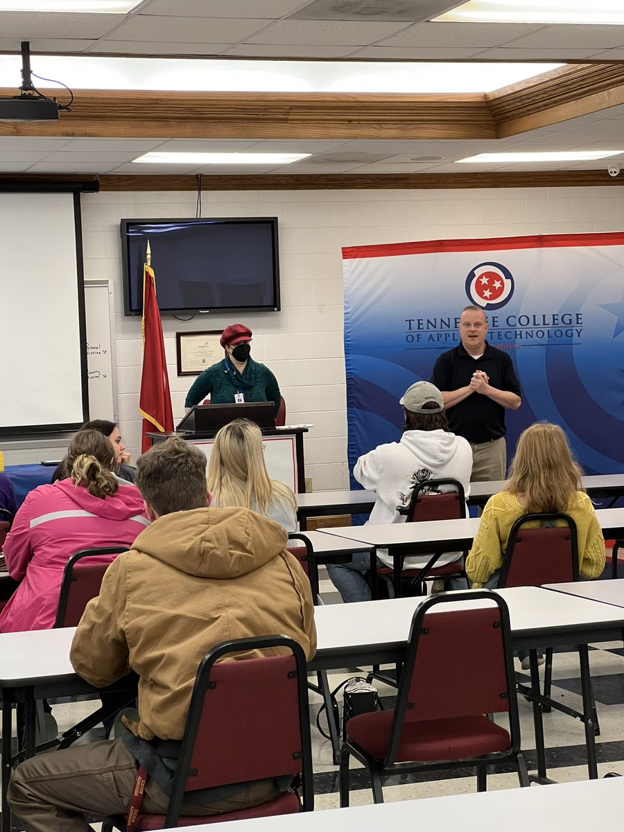 Ayers Foundation-LCHS tweet media