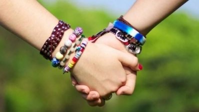 إذا كنت مخلصا، فليكن إخلاصك إلى حد الوفاء، وإذا كنت صريحا فلتكن صراحتك إلى حد الاعتراف

#الإخلاص 
#الوفاء