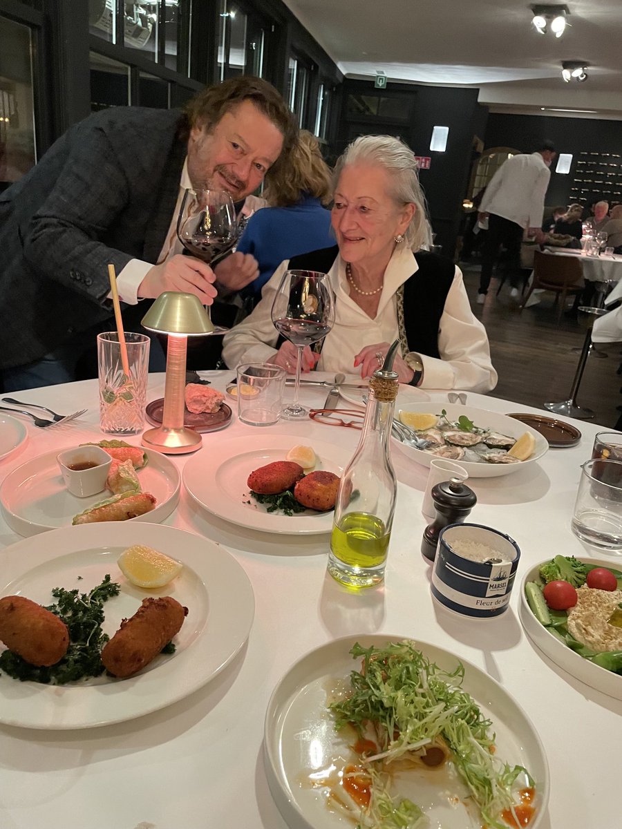 liliane Van Lancker/valacou tweet media