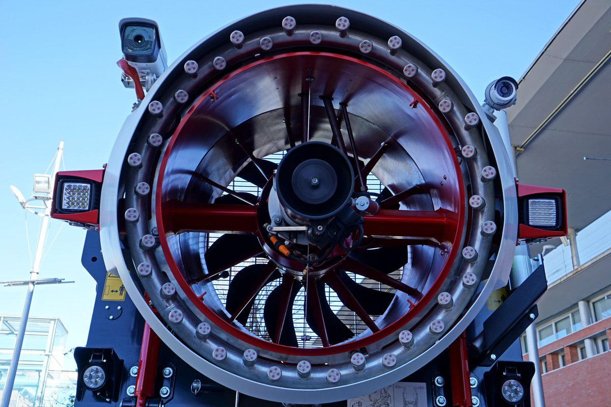 MAGIRUS CAMIVA tweet media