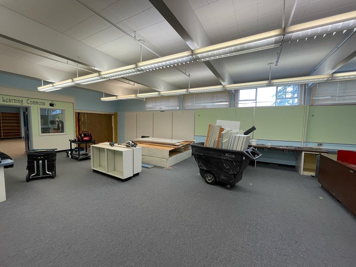 RehanaLibrarian's tweet photo. The library renovations have begun! #rtla38 #sd38LES #library #librarylearningcommons https://t.co/0BwBeU2D31