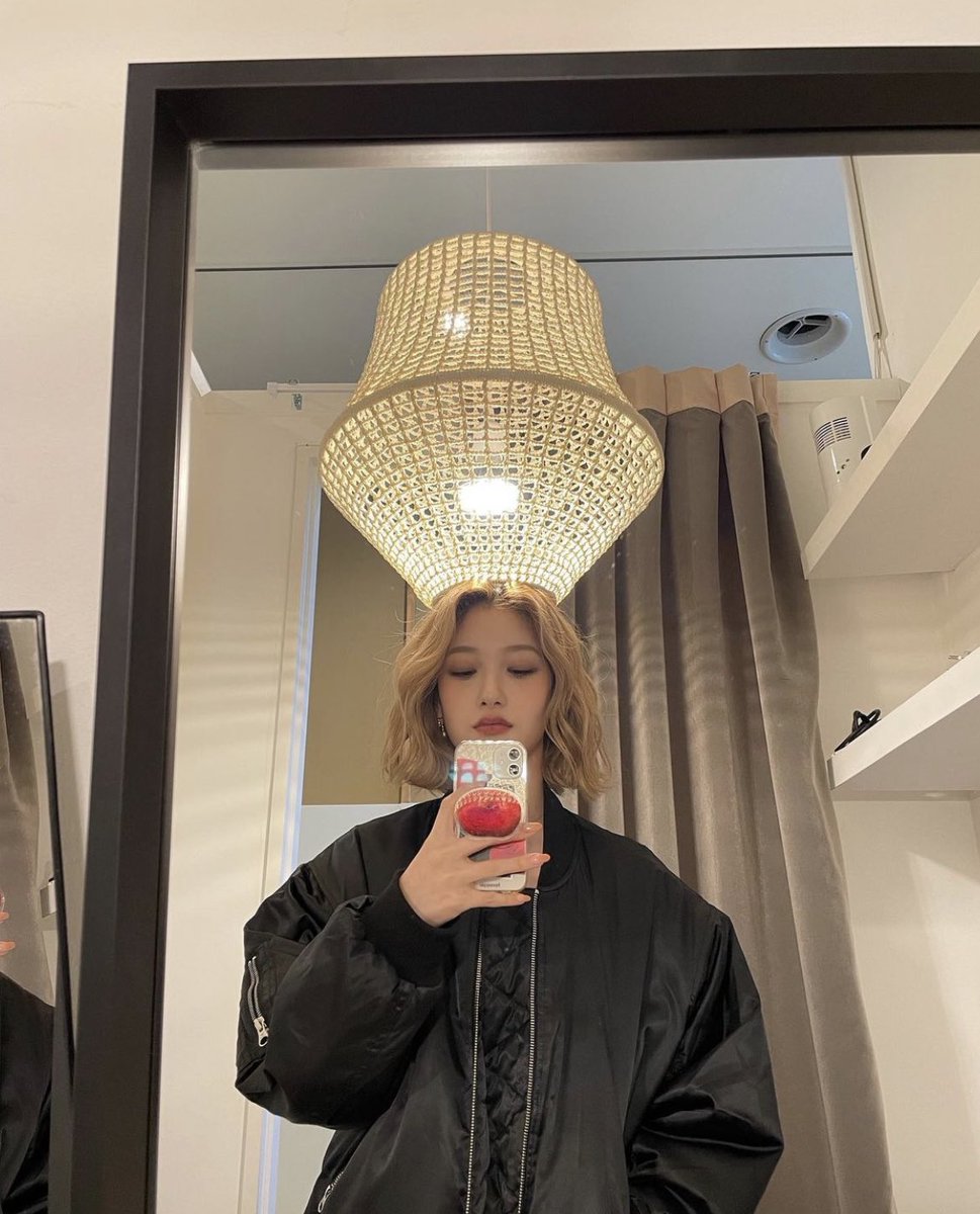seoyeonfiles's tweet photo. https://t.co/BHJNDsXpAu