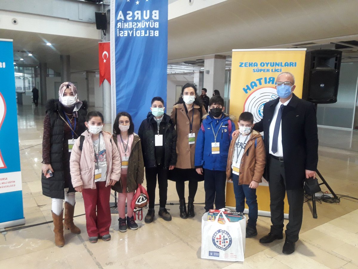 mnilkokulu's tweet image. İyi Başladık📌
#Bursa Büyükşehir Belediyesi Okullar Arası #Zeka Oyunları Süper #Liginde Okul Takımımız ilk karşılaşmada 5 farklı zeka oyununun 4'ününde rakiplerini  yenerek lige iyi bir başlangıç yaptı.
Takımımızı ve öğretmenlerimizi kutlarız.🏆
@bursailmem 
@yildirimilcemem