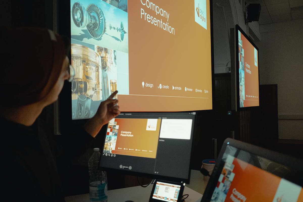 bloc_digital's tweet photo. "As students we'd always have industry professionals come to talk to us and it was very useful. We wanted to give back"

Our Media team have been supporting our outreach activity at @StaffsUni—showcasing our capabilities to #CGI &amp; #VFX students while giving them project feedback! https://t.co/q83BGIk2eu
