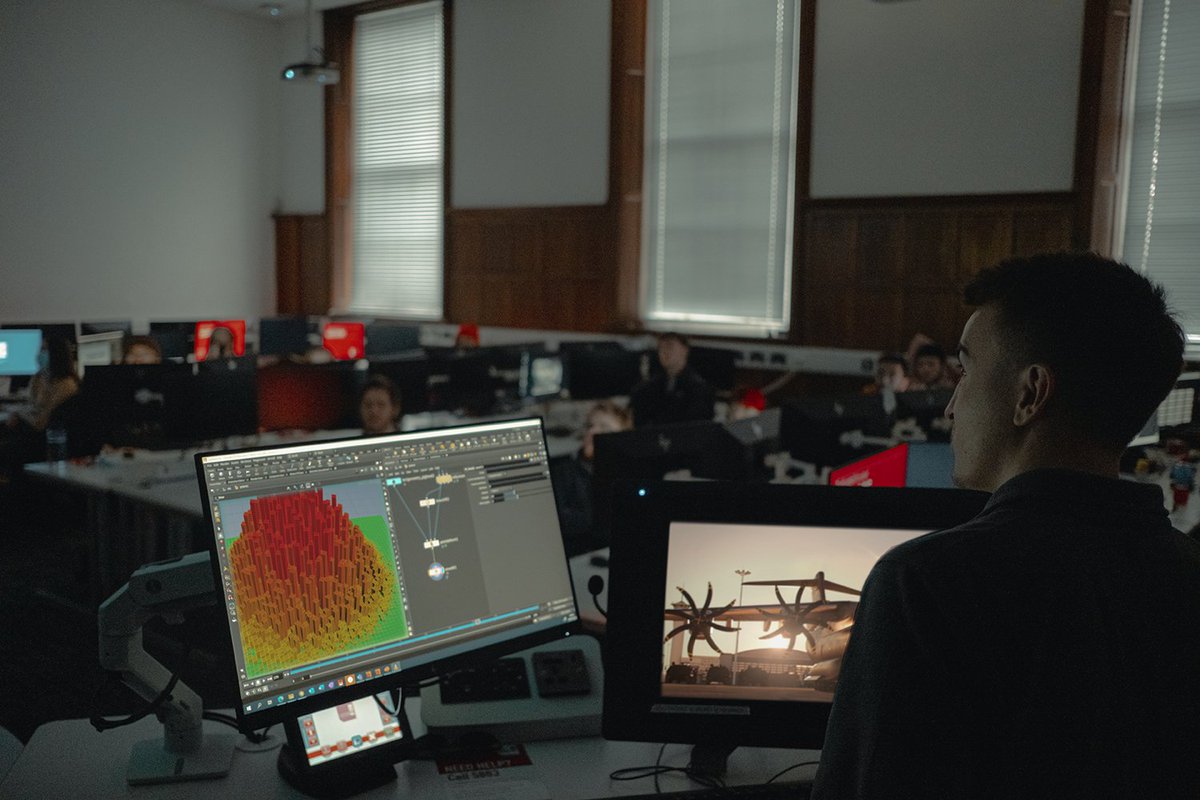 bloc_digital's tweet photo. "As students we'd always have industry professionals come to talk to us and it was very useful. We wanted to give back"

Our Media team have been supporting our outreach activity at @StaffsUni—showcasing our capabilities to #CGI &amp; #VFX students while giving them project feedback! https://t.co/q83BGIk2eu