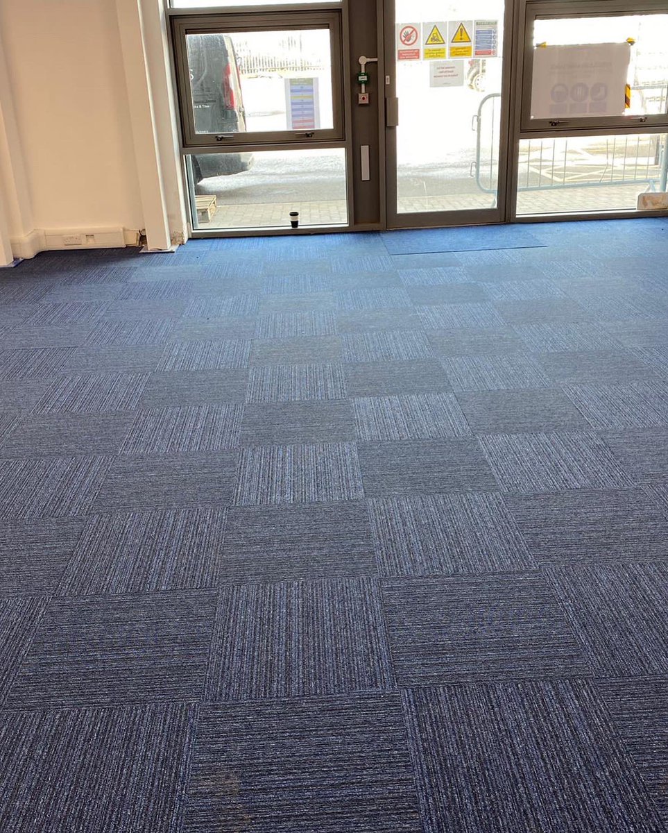 PjmFlooring's tweet photo. Blue striped carpet tiles in checkerboard effect supplied and fitted to a local business for their new office area. Call for a free quotation 01244 291900 #commercialflooringspecialists #chestertweets #cheshire #northwales #chester #flooring https://t.co/SYtP4HUz0y