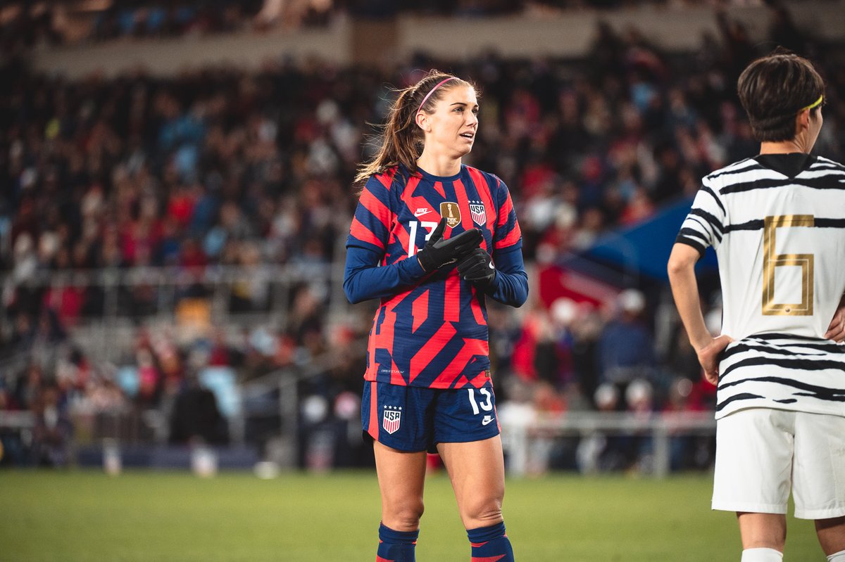 BREAKING NEWS: U.S. Soccer and #USWNT players have agreed to settle their equal pay lawsuit, ending a six-year battle. USSF will pay players $22 million + a $2 million fund, and committed to equal rate of pay going forward. 

➡️ bit.ly/3JPyyPX