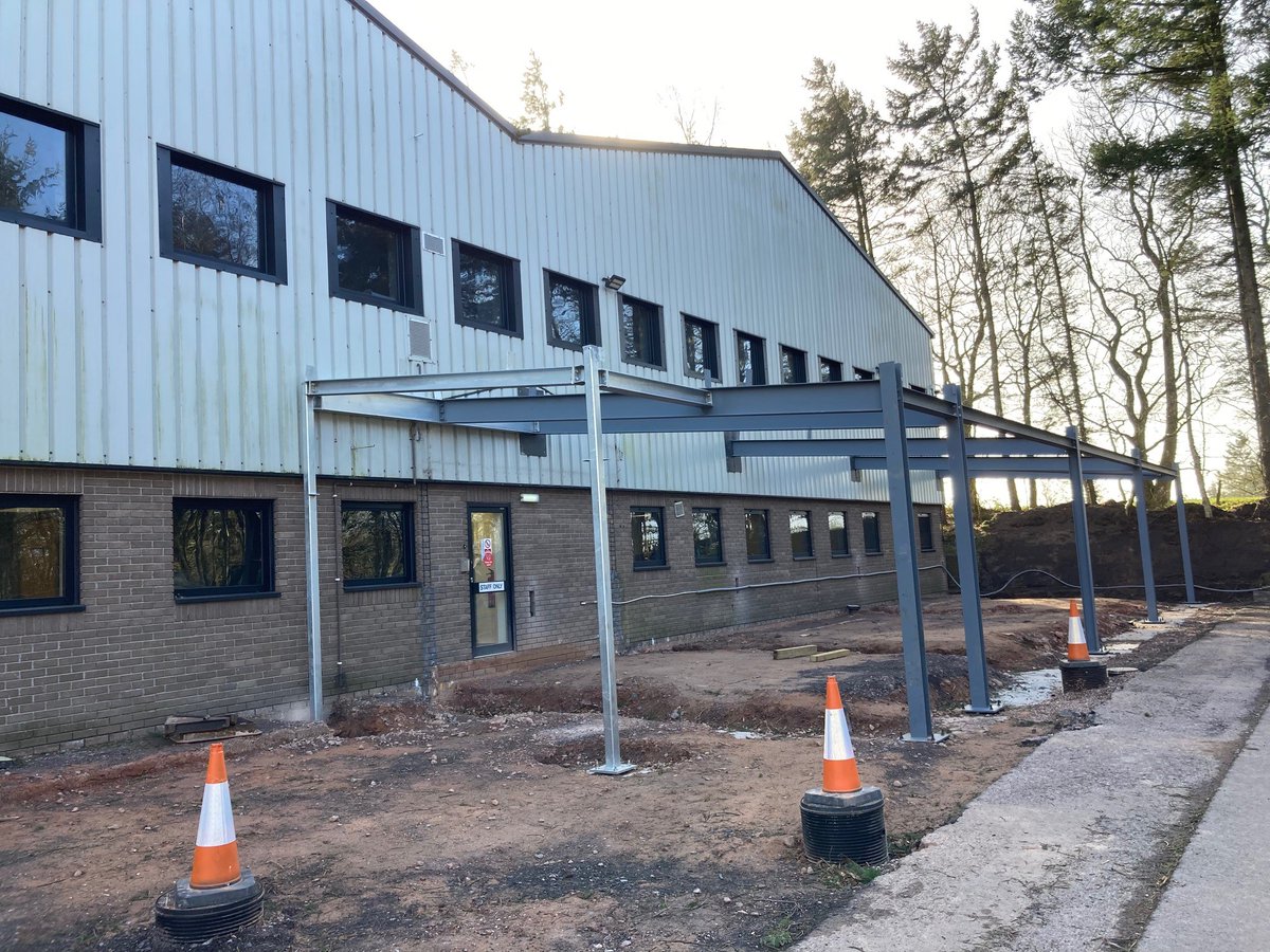 xyzmachinetools's tweet photo. Exciting things are happening at XYZ HQ.
We are in the process of having a 1,500ft2 extension which will improve our sales and applications facility, along with a brand-new staff canteen and improved washrooms for staff and visitors.
#XYZmachinetools #devon #buildingextension https://t.co/JV79g1inLp