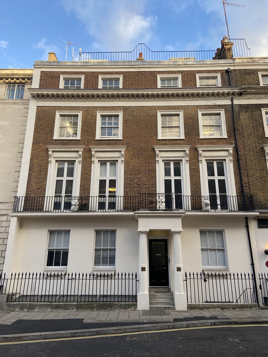 Want to come and work with us in our lovely building in mayfair? We are hiring a new Ticketing Assistant for Arts Tickets! Check the link for more info!
hartshornhook.com/jobs/ticketing…