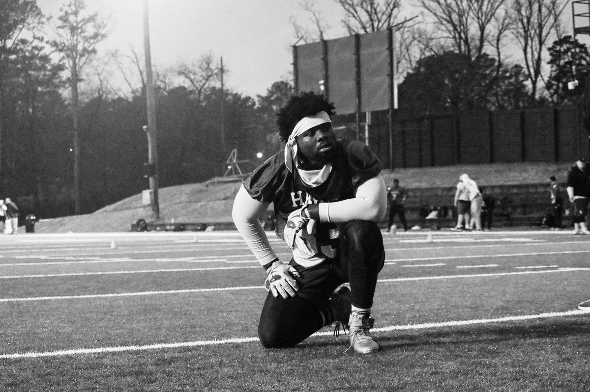 Early bird gets the worm.

#BelieveInTheMission | #FlyHawks