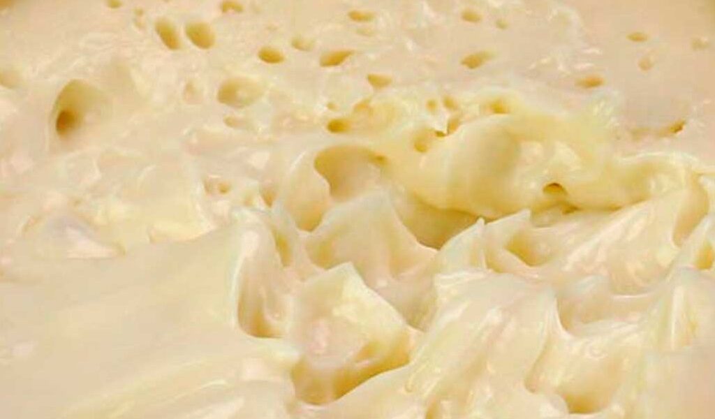 😋😋 ¿¿Reconoces esta textura tan cremosa??

😋😋 No hay duda, es de Torta del Casar ¡Eres única!

#tortadelcasar #queso #felizmartes #crema #dop #denominaciondeorigen #tasty #foodporn