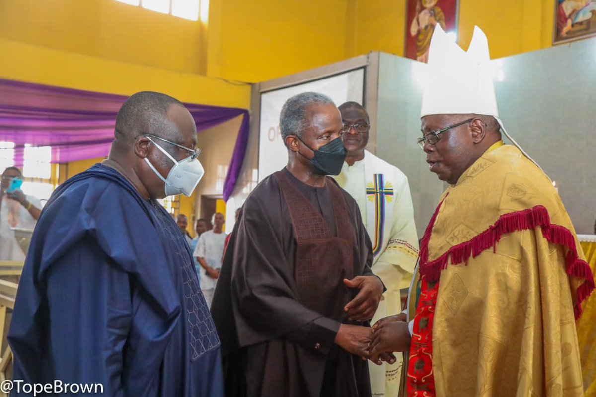 Senate President in Ibadan for Senator Teslim Folarin's wife's funeral