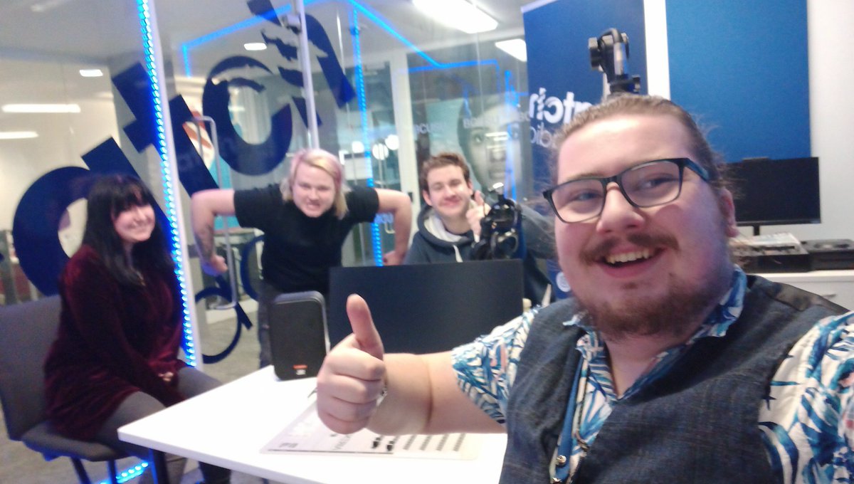 HenraldGK's tweet photo. The whole gang's here for DriveTime! @HenraldGK is causing trouble 3-5pm at https://t.co/IMNz7Au5Up https://t.co/EHgRT3fqOu