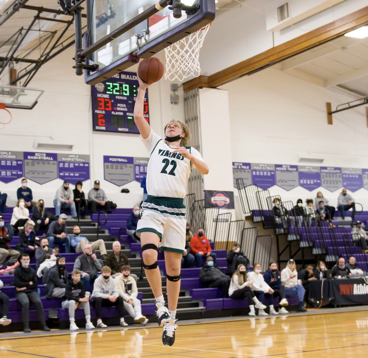 Gang__Green_'s tweet photo. 🚨☘️Gang Green Playoff Alert☘️🚨 @NicholsHoops1 takes on Mary’s in the Quarter Finals at Home at 5pm. Be there. Whiteout. #StalkhaSzn #SpaghettiMafia https://t.co/JRrO2iCTGA