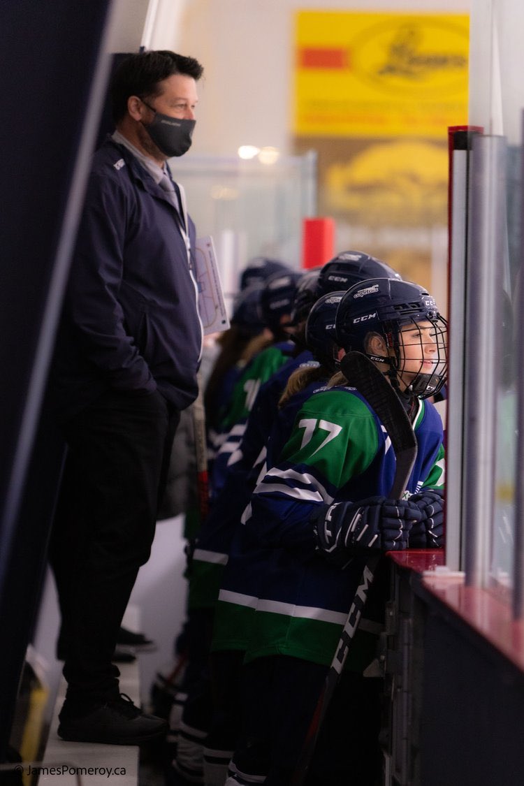 Wishing our head coach Kevin Bennett, a very Happy Birthday today. Who is bringing cake to practice tonight?