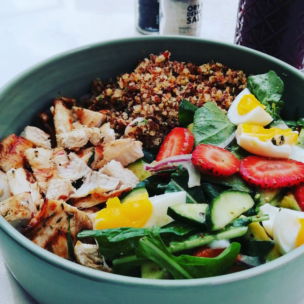 Quinoa and chicken for the win ❤️