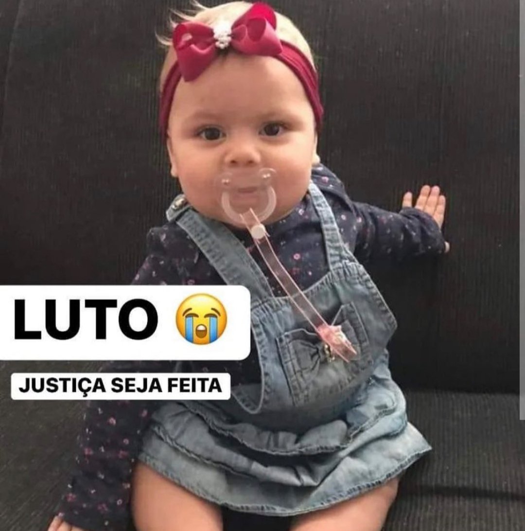 victoriavanzi's tweet photo. Mirella Fernanda tinha 1 ano e 3 meses quando foi assassinada e estuprada pelo padrasto e com o apoio da mãe. Eu não vi ninguém pedindo justiça por ela. Mirella tinha nascido, tinha uma vida. Até quando um feto vai ser mais importante do que aqueles que já nasceram? #AbortoNao https://t.co/Ebpj93Ni5g