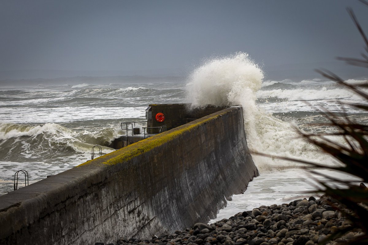 DanielStruk's tweet photo. Storm Franklin, Enniscrone, Co. Sligo, Ireland.
@WeatherAisling @StormHour @angie_weather @RTENationwide @wildatlanticway @WAWHour @ThePhotoHour https://t.co/KUFluAJoby