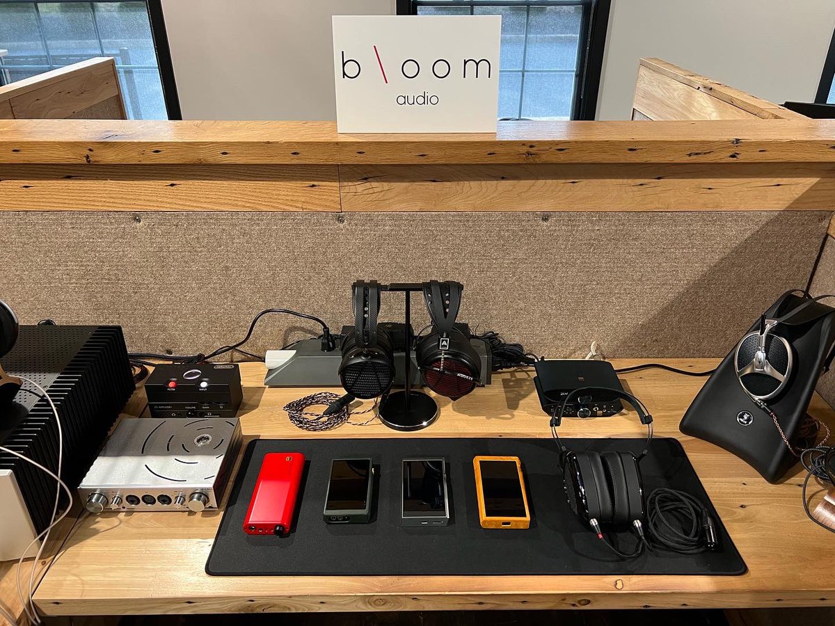BloomAudioStore's tweet photo. It’s a beautiful day and our new office space is really starting to come together. Are you in the South Jersey / Philadelphia area and looking for a place to demo the world’s best headphones and personal audio? Come visit us! https://t.co/LF8it7nJ94