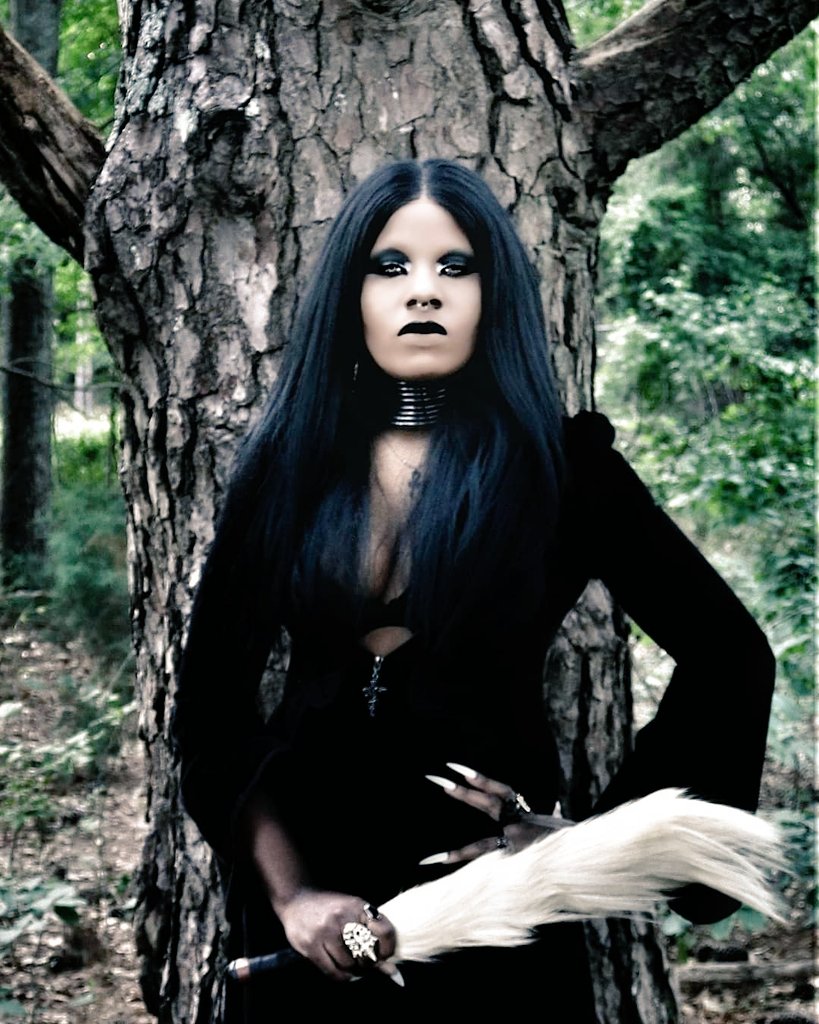 wraithwidowpr's tweet photo. CLIENT OF THE COLONY: We're honored to represent the ever talented @nnausferatu (They/Them). Proudly #vegan, queer, Goth + #autistic - this Nigerian Activist/Model/Food Artist/Creator/Musician is the creature behind @gothintheraw, @HausofAbali, @vothfest and more. #BlackWidowPR https://t.co/hKIFk8xc4R