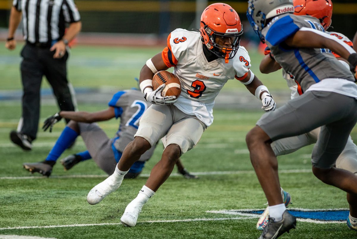 ByZachMiller's tweet image. It's never to early to think about football. Here are 122 North Jersey high school football players to watch in 2022: njersy.co/35bJXuh