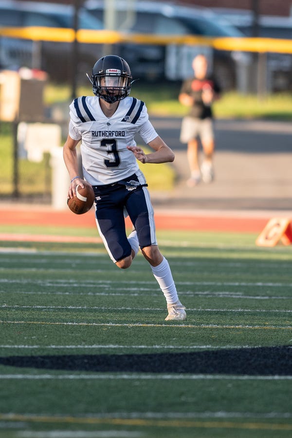 ByZachMiller's tweet image. It's never to early to think about football. Here are 122 North Jersey high school football players to watch in 2022: njersy.co/35bJXuh