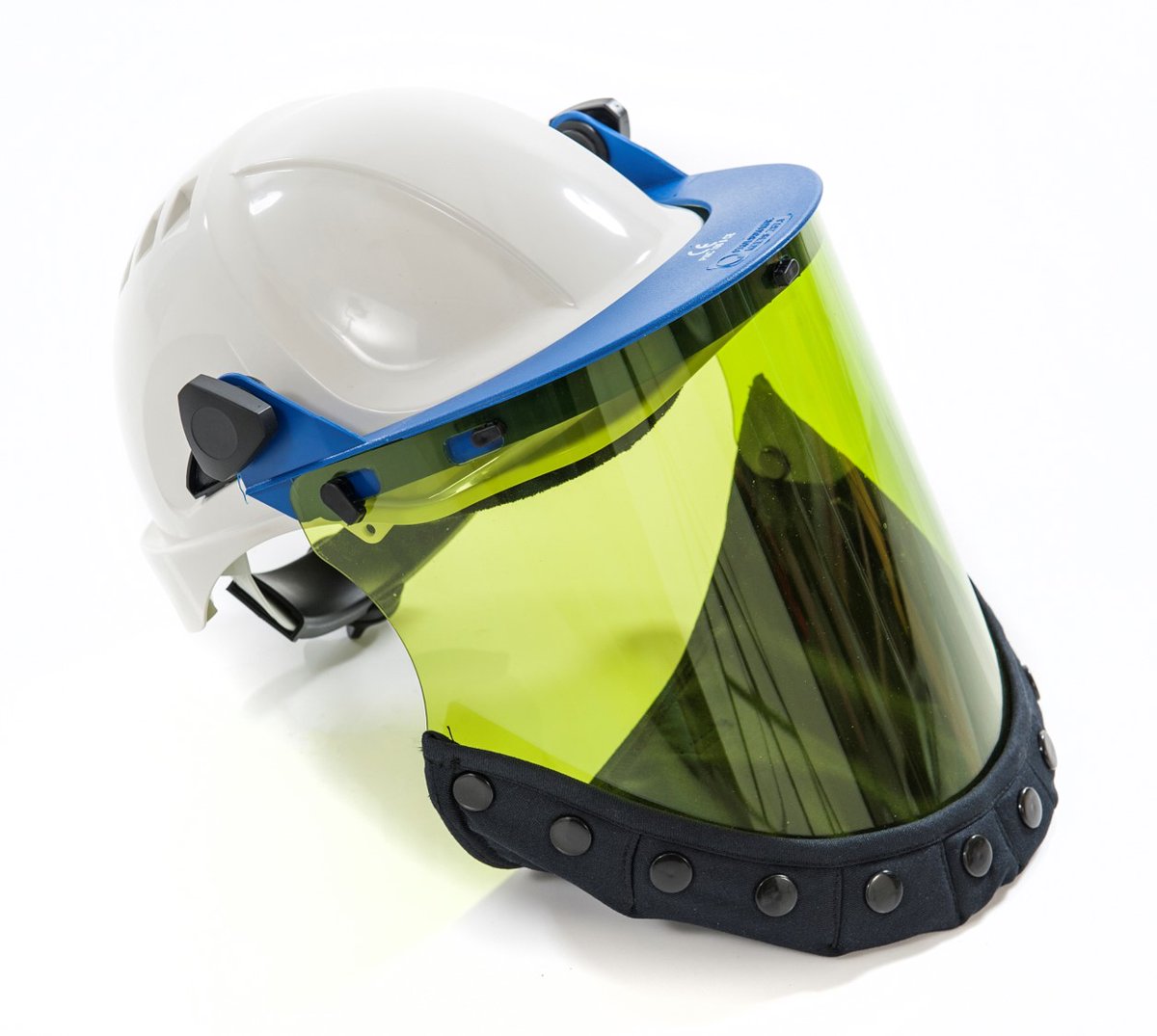 Our PPE is of the highest quality and is an essential last line of defence against life-threatening electrical hazard. #ppe

➡️ ow.ly/O5in50GN8Eu