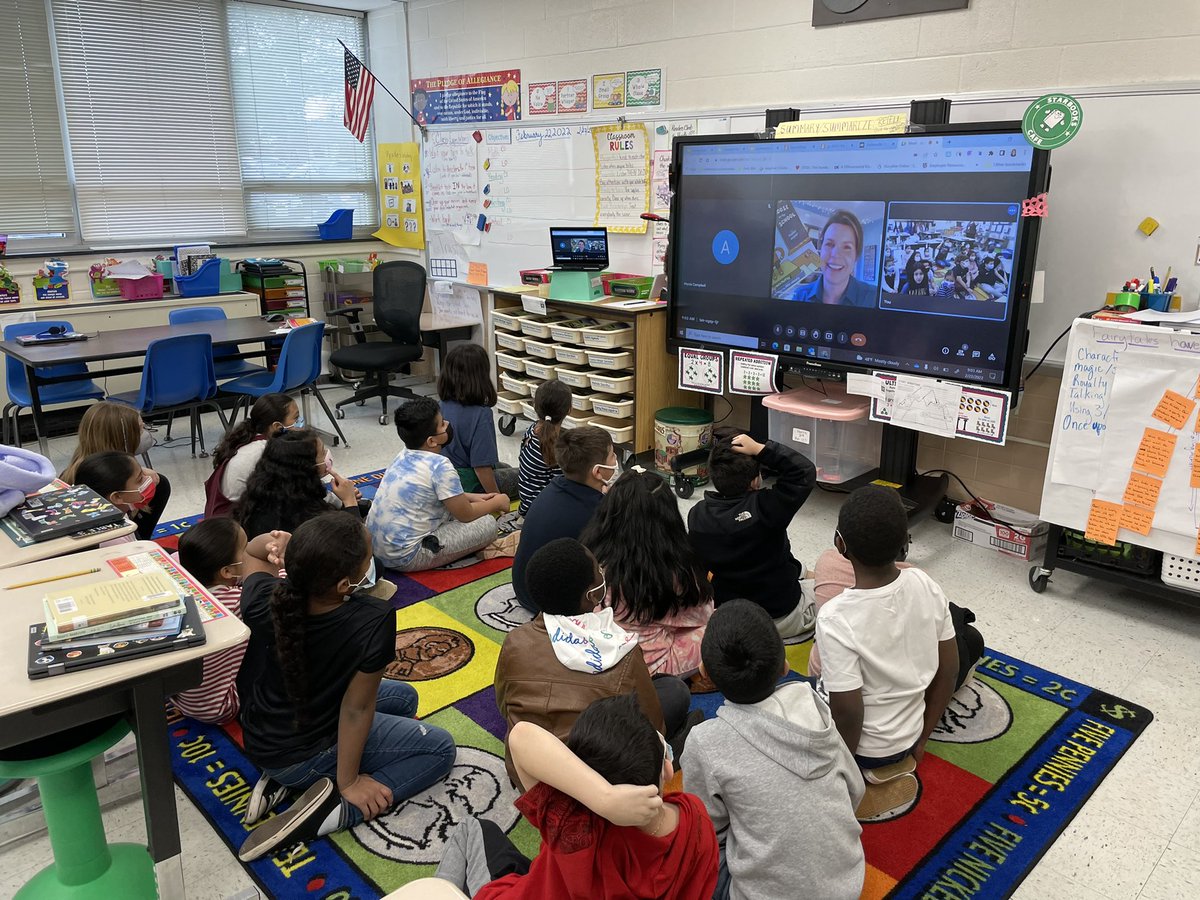meg_harris4's tweet photo. Thank you so much @LauraMurrayBook for reading to us today and playing the Gingerbread Man quiz show!!  We had a blast! @GuilfordEle https://t.co/1XuC6CM8Nf