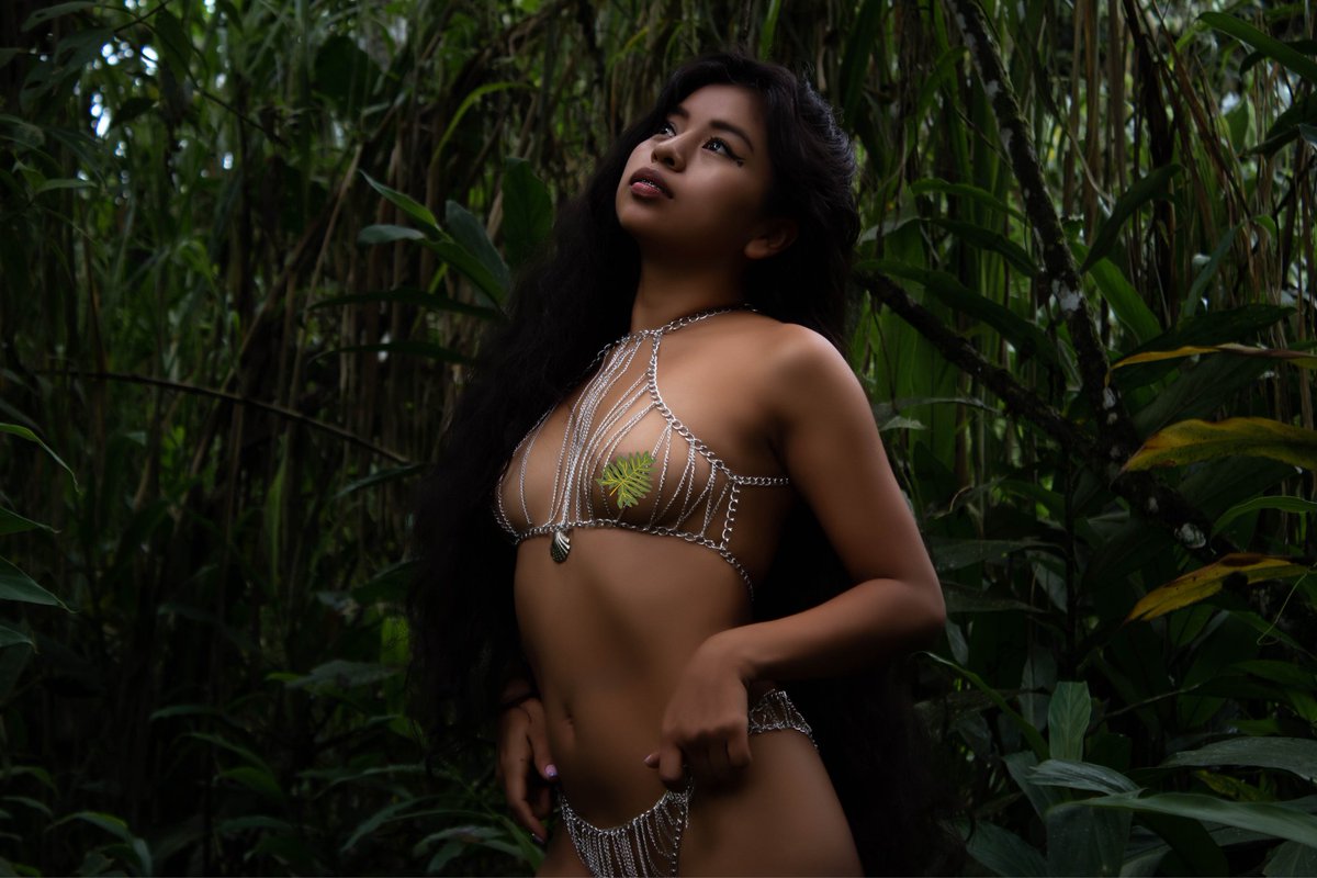 RaquelEven's tweet photo. 🌿How about outdoor sex?🌿and if you find me ?   
         #nudes #buymynudes #Exclusive https://t.co/Gum8Kq3ira
