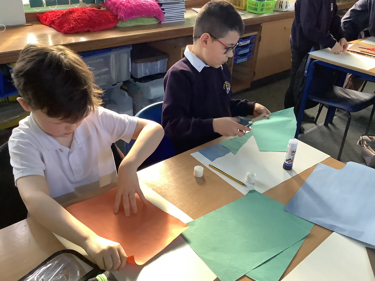 P5MMorayPS tweet media