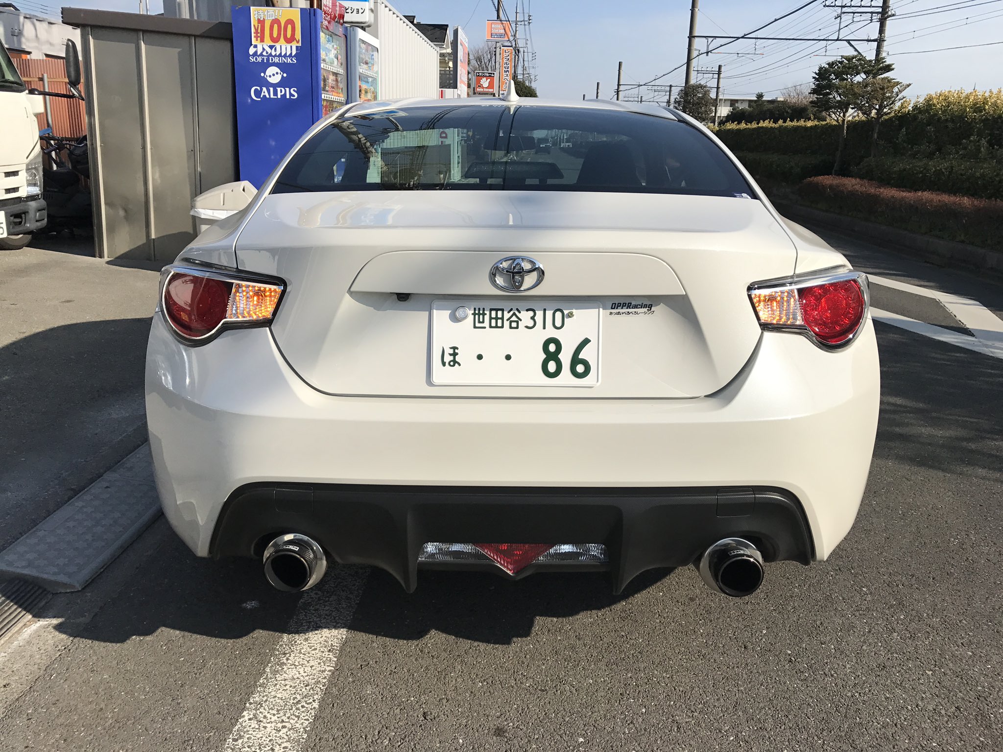 たくみっちょ Sky 車好きの無限ループあるある 純正マフラーから車検対応のマフラー に交換する 交換直後は満足するがすぐに音量に慣れて爆音のマフラーが欲しくなり直管のマフラーに交換する 満足するが低トルクが無くなったり音楽などが聞こえず車検