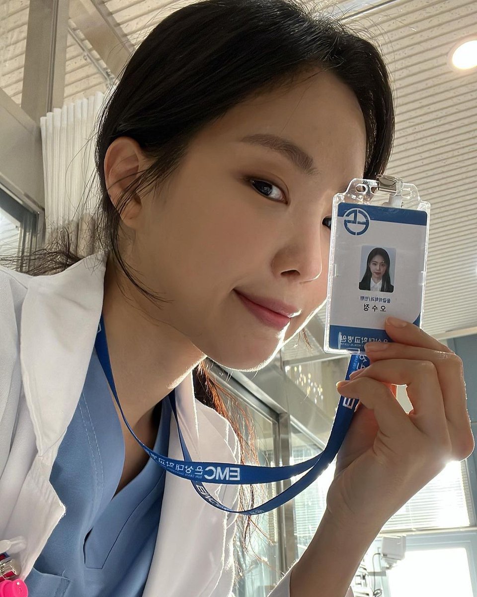 AllForNaeun's tweet photo. You had worked very hard for this role &amp; u had done well 👍 thank you for giving us such adorable &amp; hardworking Oh intern 😄 we will miss seeing u every week through drama. Goodbye Oh Sujeong &amp; hope to see u soon through other projects, Son Naeun 🤍 @Apinksne https://t.co/fnyECd1kpz