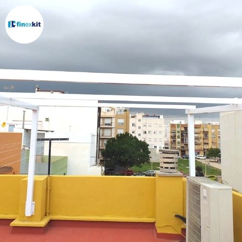 finexkit's tweet photo. Aprovechar la #luzsolar para tener #energíaeléctrica 💡en nuestros #hogares, 🏡 se logra con los #panelessolares. #Fabricamos 🏭 sus estructuras con #aluminio, para mayor #durabilidad. Finexkit #ventanas de calidad | Carpintería metálica y Ventanas de #aluminio. https://t.co/Vf3YDGoOJX