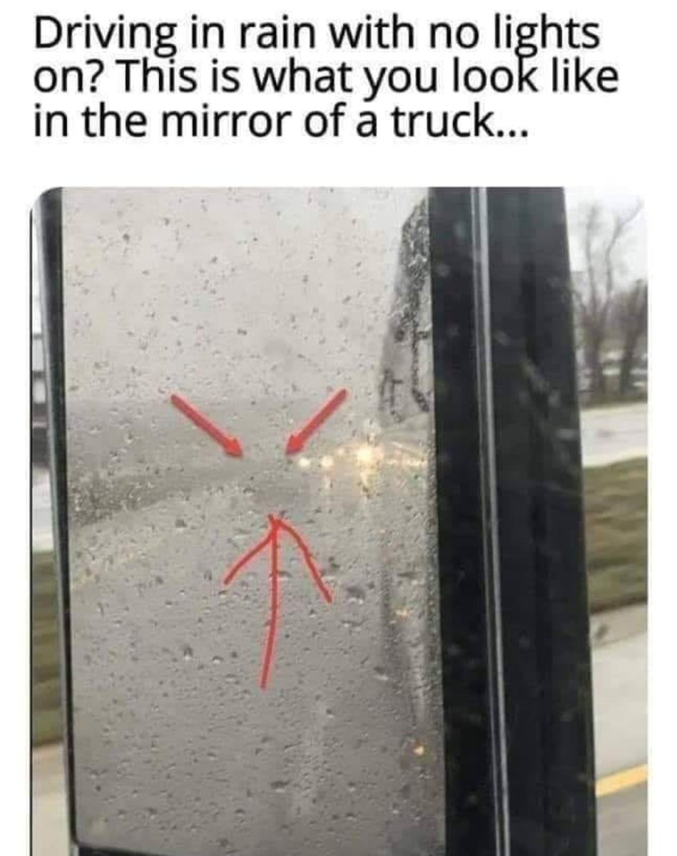 VaDOT's tweet image. Don&apos;t be this driver ⤵️ Turn your headlights on — it&apos;s the &quot;bright&quot; thing to do! 🚗 + 🌧️ = 💡