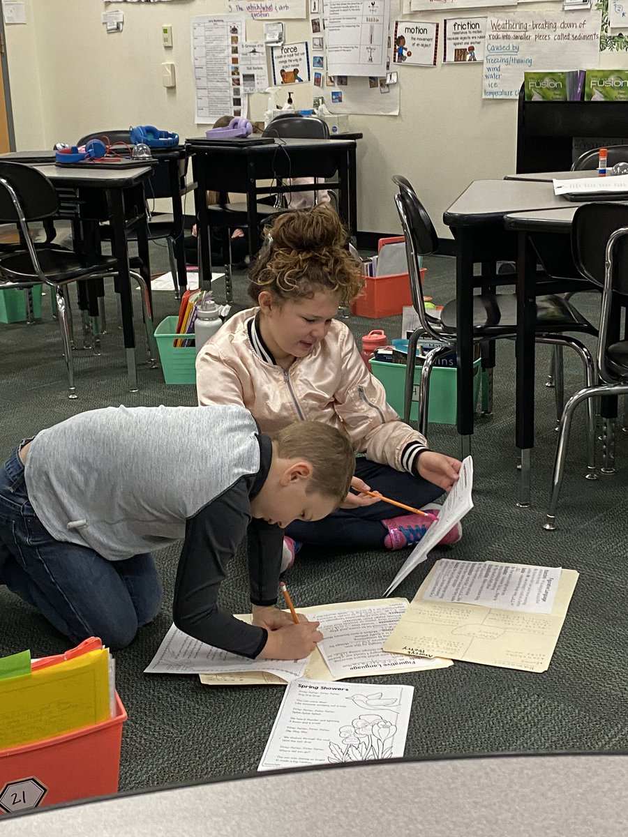 Ms. Waters tweet media