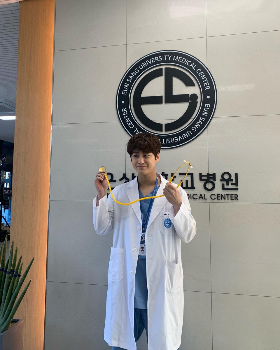 dabinuna's tweet photo. 우리 승탁이 행복하길~~♡♡ https://t.co/7rLjVgB8My