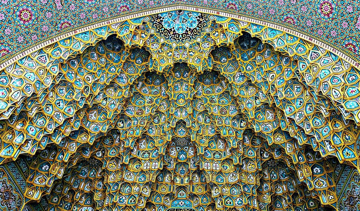 Muqarnas ornamentation is a staple of Persianate architecture.