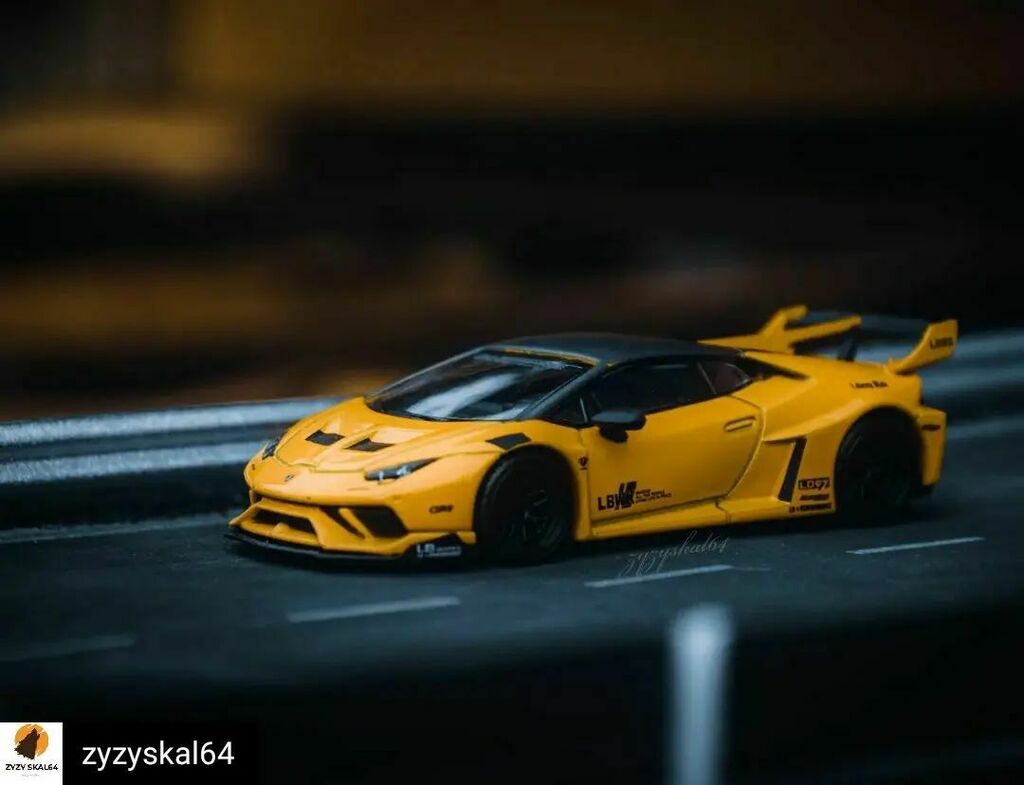 AToyZ_'s tweet photo. Reposted from @zyzyskal64 Lamborghini huracan lbwk
🚘 : Lamborghini huracan
🏷 : @minigtofficial
🎨 : Lightroom and snapseed
📏 : 1/64
#lamborghini #lamborghinihuracan #diecast #diecastcars #diecastphotography #diecastcollector #diecastphoto #diecastmo… https://t.co/aIqXs0pSDj https://t.co/YNJCGZ4fmQ